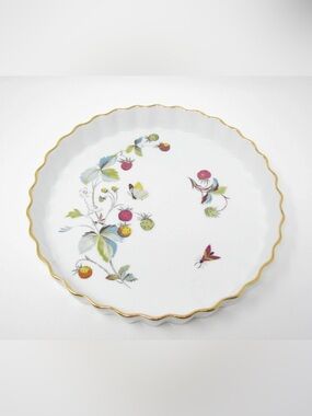 Royal Worcester Flameproof Pottery Strawberry Fair porcelain fluted dish gold